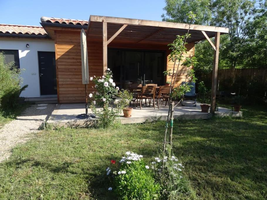 Beau 2 Pieces Avec Jardin Dans Villa A Mougins. Екстериор снимка