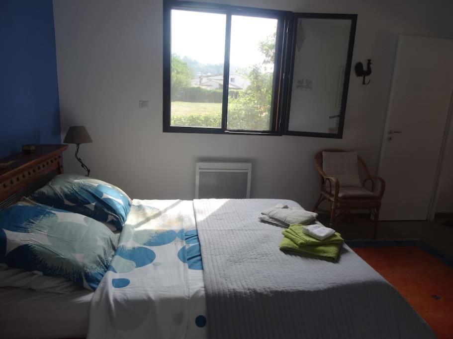 Beau 2 Pieces Avec Jardin Dans Villa A Mougins. Екстериор снимка